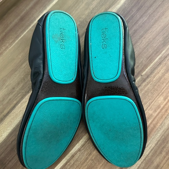 Tieks black flats - Picture 7 of 9